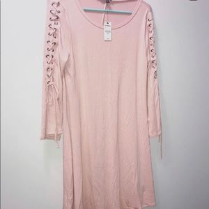 Light Pink Tie Sleeved Dress